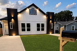 2006 Vince St, Pasadena, TX 77502 - Photo 1