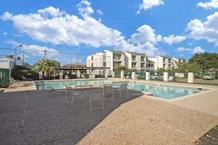 2826 S Bartell Dr, Houston, TX 77054 - Photo 9