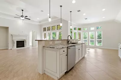 131 Hunter Hollow Drive, Montgomery, TX 77316 - Photo 9