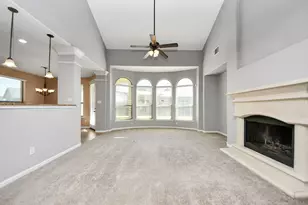 9427 Sapphire Bay Ln, Rosharon, TX 77583 - Photo 11