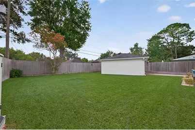 9327 Meadowcroft Drive, Houston, TX 77063 - Photo 47