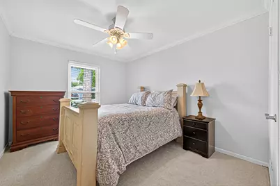 9327 Meadowcroft Drive, Houston, TX 77063 - Photo 33