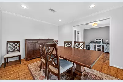 9327 Meadowcroft Drive, Houston, TX 77063 - Photo 7