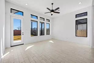 10326 Water Harbor Dr, Missouri City, TX 77459 - Photo 9