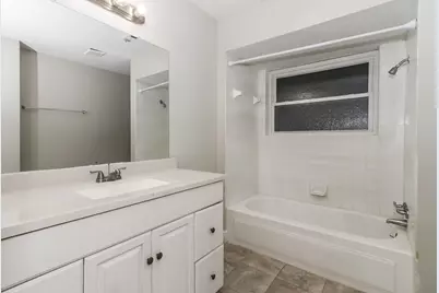 1813 Marlock Lane, Pasadena, TX 77502 - Photo 11