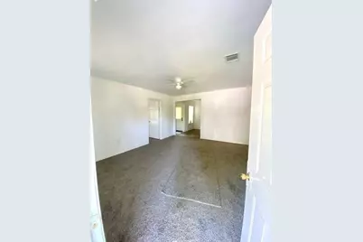 7331 Dunkirk Road, Houston, TX 77033 - Photo 9