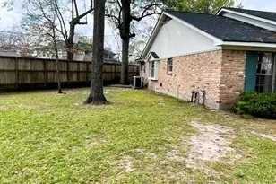 8639 Cedarbrake Dr, Spring Valley, TX 77055 - Photo 9