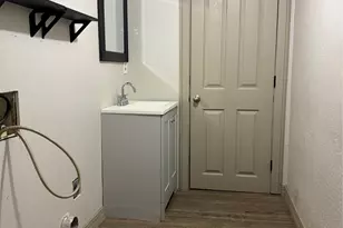 64 Neyland St, Houston, TX 77022 - Photo 11