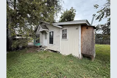 64 Neyland Street, Houston, TX 77022 - Photo 33