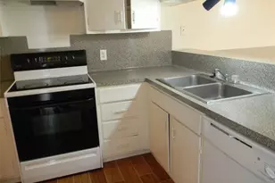 9200 West Bellfort St, Houston, TX 77031 - Photo 13