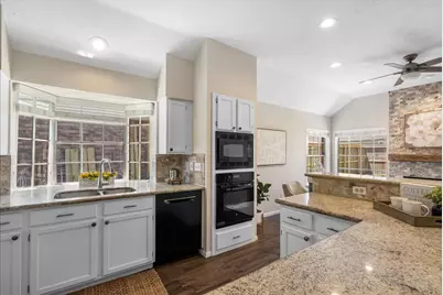 8323 Lake Crystal Drive, Houston, TX 77095 - Photo 17