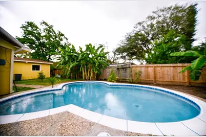 6609 Scribner Road, Houston, TX 77074 - Photo 1