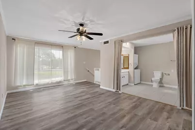 7047 Bissonnet Street #68, Houston, TX 77074 - Photo 15