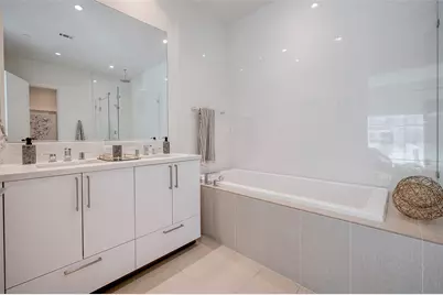 4521 San Felipe Street #1905, Houston, TX 77027 - Photo 15