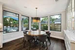 4 W Shady Ln, Houston, TX 77063 - Photo 15