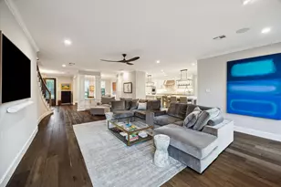 4 W Shady Ln, Houston, TX 77063 - Photo 19