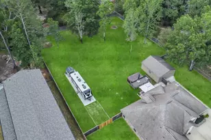 18008 Cindy Ln, Conroe, TX 77302 - Photo 43