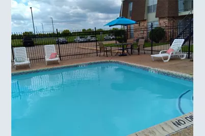 5252 Twin City Highway #387, Groves, TX 77619 - Photo 5