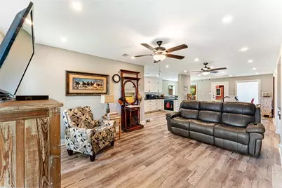 6063 Fm 1094, Sealy, TX 77474 - Photo 13