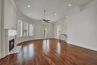 2058 Fannin Station N, Houston, TX 77045 - Photo 5