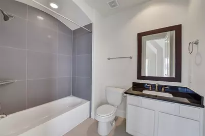2058 Fannin Station N, Houston, TX 77045 - Photo 21