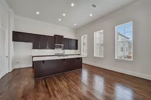 2058 Fannin Station N, Houston, TX 77045 - Photo 7