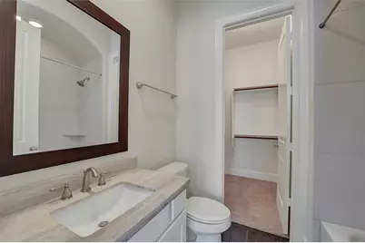 2058 Fannin Station N, Houston, TX 77045 - Photo 17