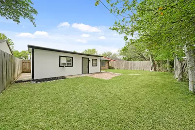 6711 Pickett Drive, Richmond, TX 77469 - Photo 29