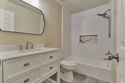 111 N Villa Oaks Drive, The Woodlands, TX 77382 - Photo 31