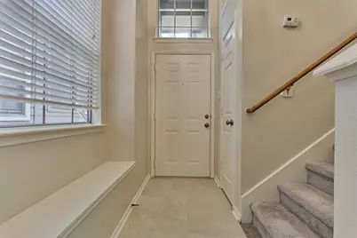 111 N Villa Oaks Drive, The Woodlands, TX 77382 - Photo 7