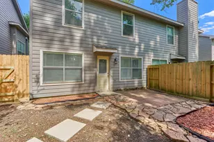 111 N Villa Oaks Dr, The Woodlands, TX 77382 - Photo 37