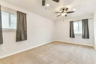 207 Woodvale Drive, League City, TX 77573 - Photo 19