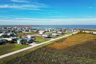 131 Pieces of 8, Freeport, TX 77541 - Photo 23