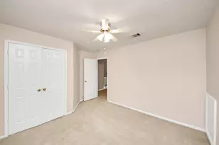 14102 Jade Meadow Ct, Houston, TX 77062 - Photo 43