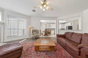 22010 Treesdale Ln, Katy, TX 77450 - Photo 13