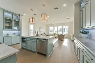 4011 Miramar Ct, Galveston, TX 77554 - Photo 11