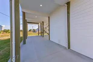 4011 Miramar Ct, Galveston, TX 77554 - Photo 37