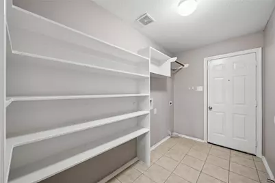 2734 Trinity Glen Lane, Houston, TX 77047 - Photo 13