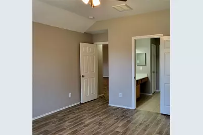 2734 Trinity Glen Lane, Houston, TX 77047 - Photo 11