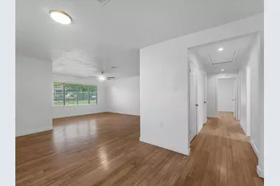 12922 McNair Street, Houston, TX 77015 - Photo 9
