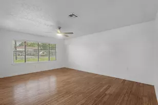 12922 McNair St, Houston, TX 77015 - Photo 7