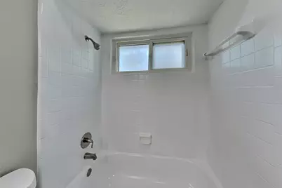 1021 Glenview Drive, Pearland, TX 77581 - Photo 17