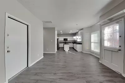 1021 Glenview Drive, Pearland, TX 77581 - Photo 3