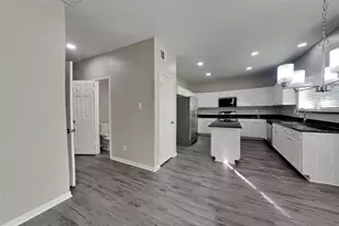 1021 Glenview Dr, Pearland, TX 77581 - Photo 5