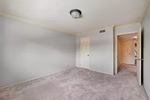 473 N Post Oak Ln, Houston, TX 77024 - Photo 41