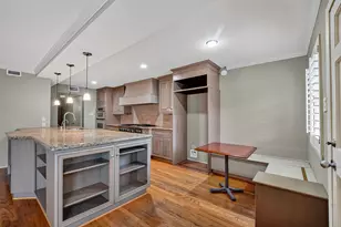 473 N Post Oak Ln, Houston, TX 77024 - Photo 25