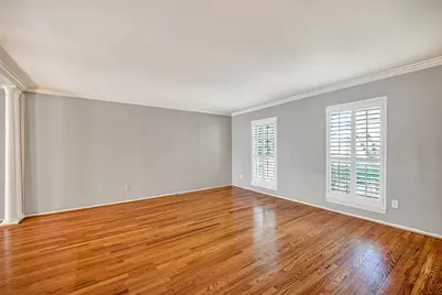 473 N Post Oak Lane #473, Houston, TX 77024 - Photo 9