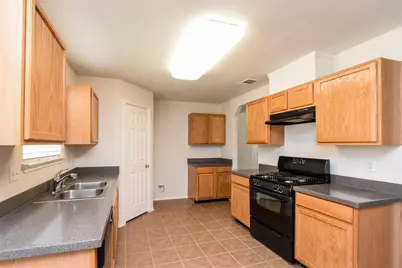 19014 Prairie Bluff Drive, Cypress, TX 77433 - Photo 13