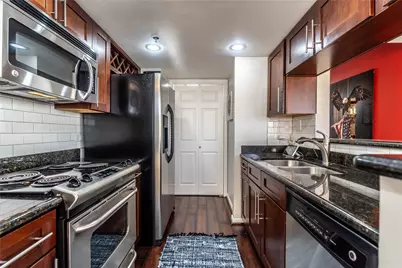 3525 Sage Road #1315, Houston, TX 77056 - Photo 7