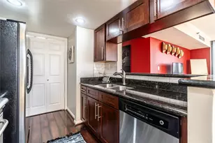 3525 Sage Rd, Houston, TX 77056 - Photo 9